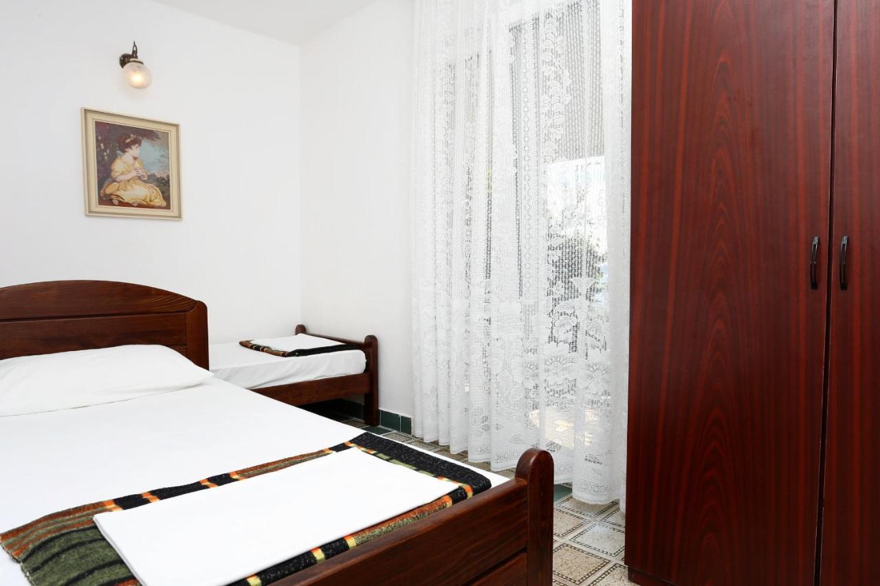 Apartments By The Sea Pisak, Omis - 1014 Exterior foto
