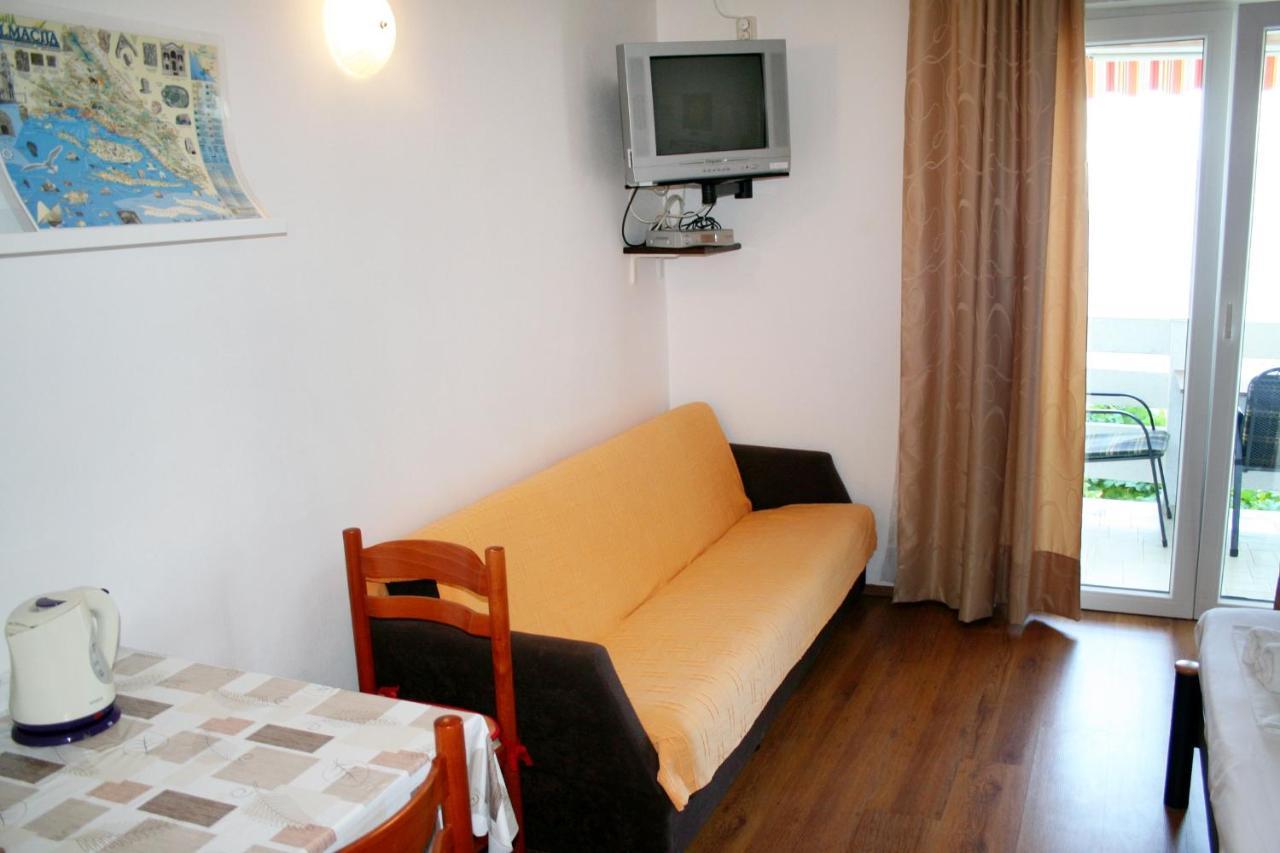 Apartments By The Sea Pisak, Omis - 1014 Exterior foto