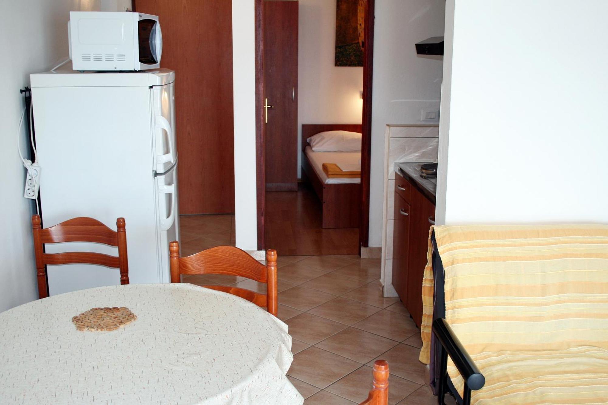 Apartments By The Sea Pisak, Omis - 1014 Habitación foto