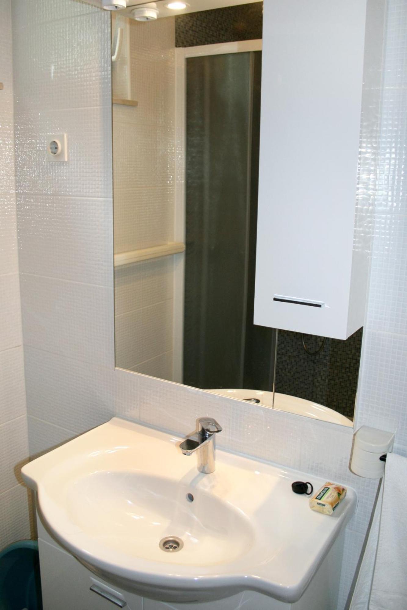Apartments By The Sea Pisak, Omis - 1014 Habitación foto
