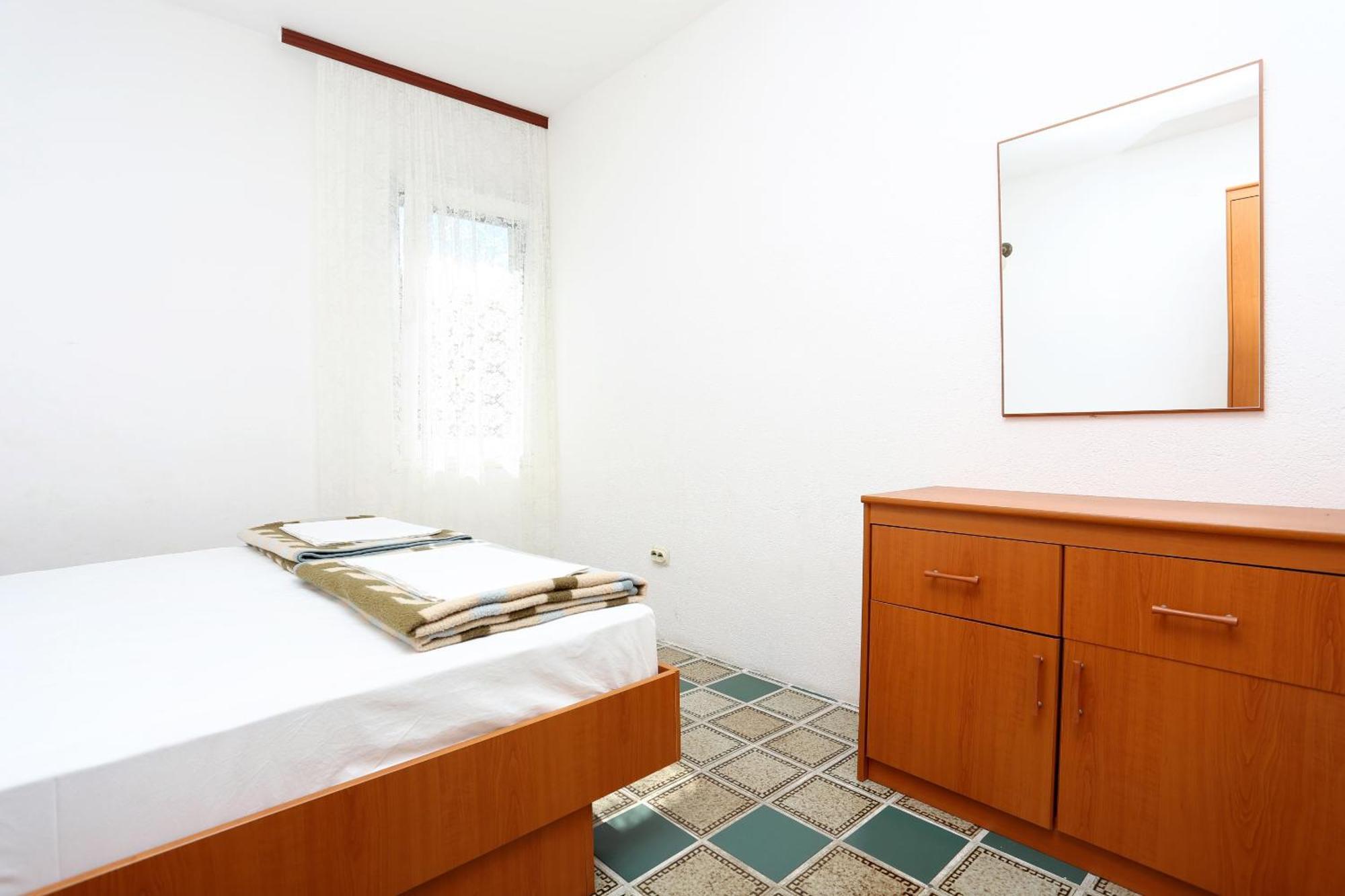 Apartments By The Sea Pisak, Omis - 1014 Habitación foto